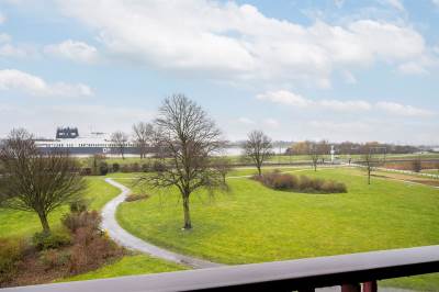 Woning Dr. Albert Schweitzerdreef 325 Maassluis