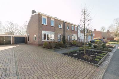 Woning Julianalaan 13 Zuidhorn