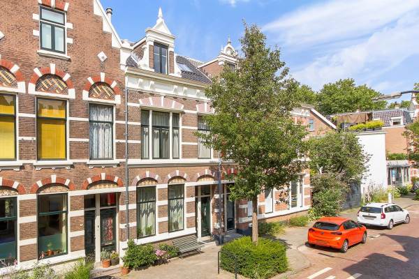 Woning Adriaan van Bleijenburgstraat 7 Dordrecht