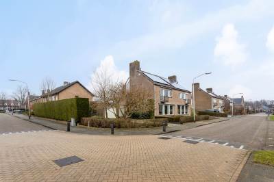 Woning Acaciastraat 10 Nieuwkuijk