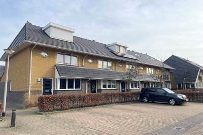 Woning Dadelgaarde 121 Hendrik-Ido-Ambacht