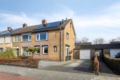 Woning Gladioolstraat 15 Steenbergen (NB)