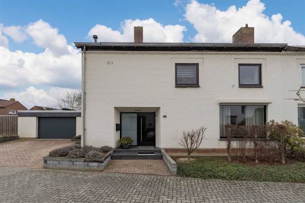 Woning Maarten Trompstraat 44 Landgraaf