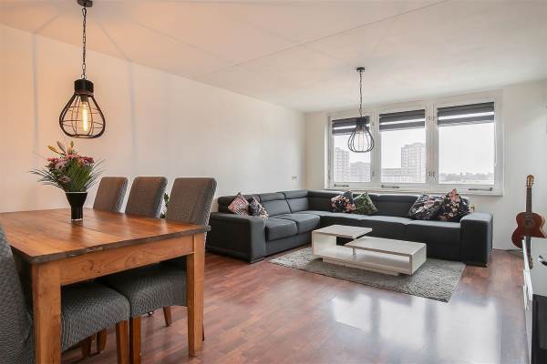 Woning Stadsplein 35 Capelle aan den IJssel