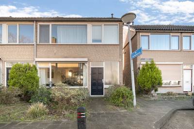 Woning Mr. Ruys de Beerenbrouckstraat 22 Waalwijk