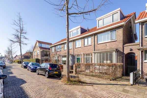 Woning Rozenlaan 25 Vlaardingen