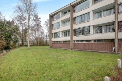 Woning Burgemeester A. van Walsumlaan 49 Vlaardingen