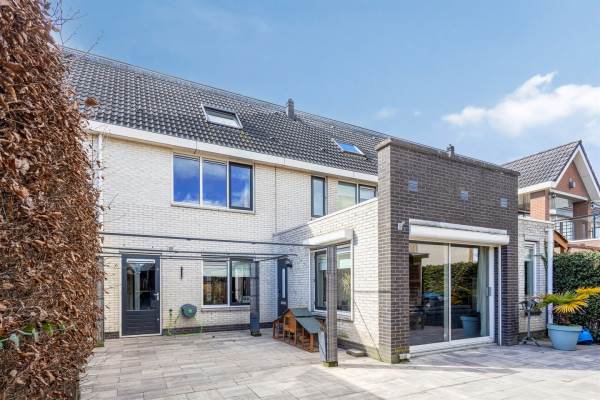 Woning Weerdenborch 39 Waardenburg