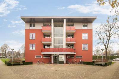 Woning Zwaluwstraat 135 Horst