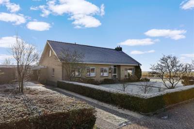 Woning De Kamp 2 Tzummarum