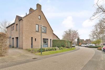 Woning Jan van der Diesduncstraat 18 Asten