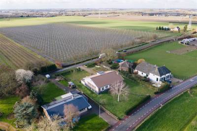 Woning Lingedijk 95a Wadenoijen