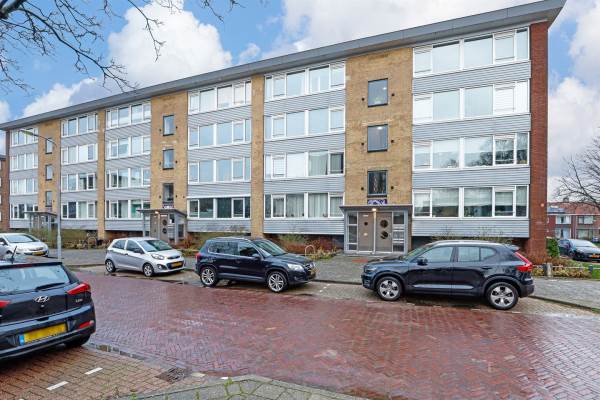 Woning Ingen Houszstraat 71 Heemskerk