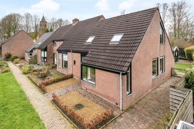 Woning F. Cleveringastraat 14 Wehe-den Hoorn