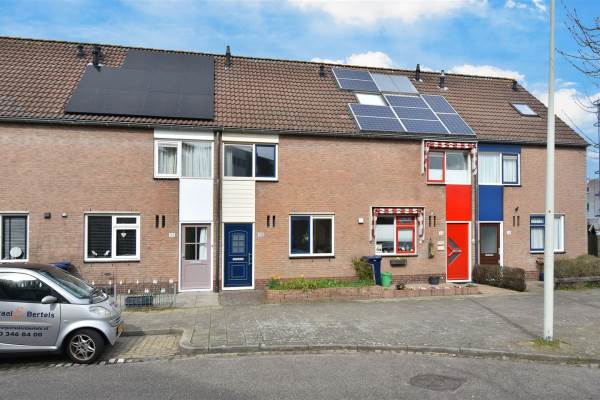 Woning J. Boezerstraat 34 Den Haag