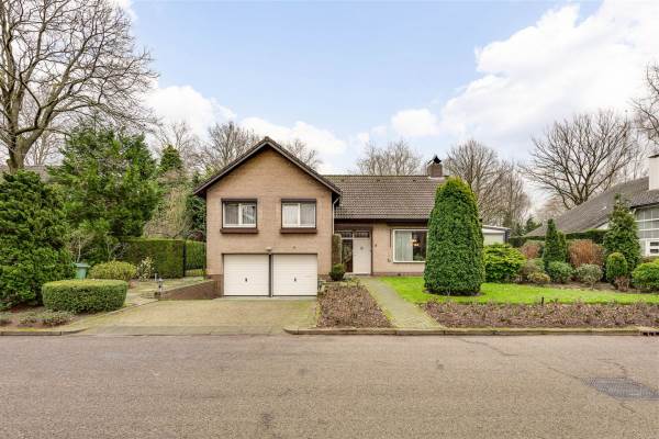 Woning Ambachtenhof 4 Weert