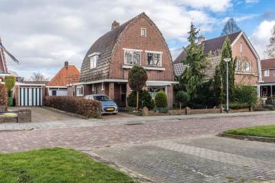 Woning Burgemeester van Weringstraat 18 Oude Pekela