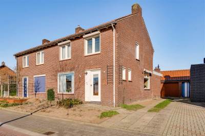 Woning Karel Doormanstraat 24 Stramproy