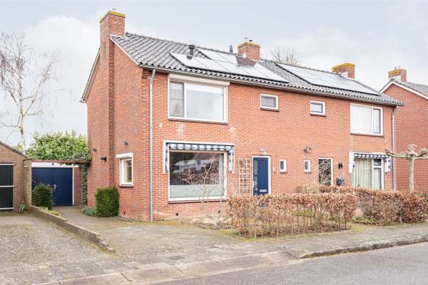 Woning Veldweg 24 Gendringen