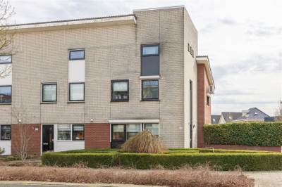 Woning Veeneslagen 105 Rijssen