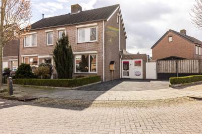 Woning de Gagelrijzen 157 St. Willebrord