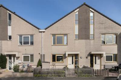 Woning Lou Costellostraat 28 Almere