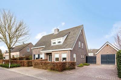 Woning Sjef Seuntinsstraat 5 Hoogeloon