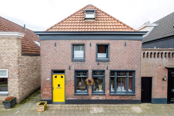 Woning Langestraat 220 Genemuiden - Oozo.nl