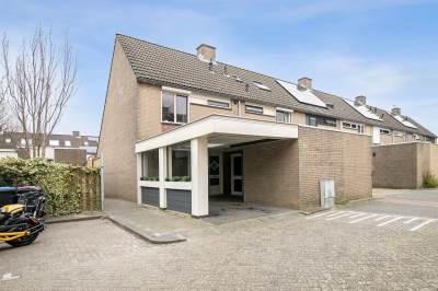 Woning Rousselpad 33 Spijkenisse