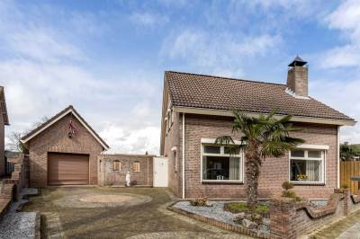 Woning Merelstraat 44 St. Willebrord