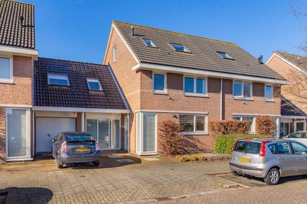 Woning Costa Ricastraat 113 Alphen aan den Rijn