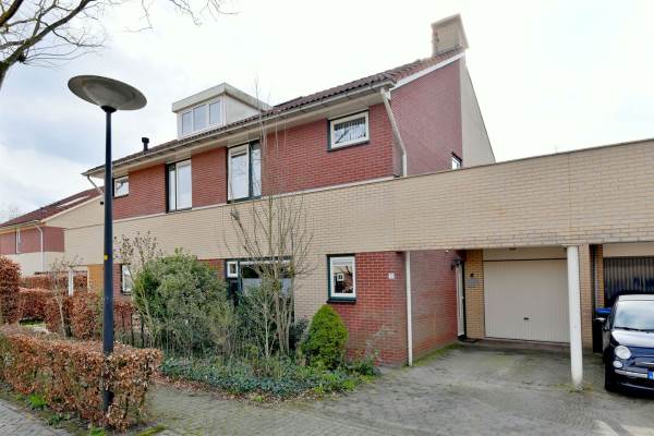 Woning Van der Vlugtstraat 10 Deventer