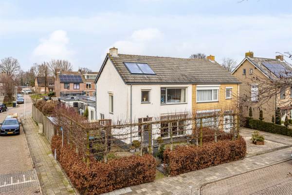 Woning Langeweg 9 De Heen