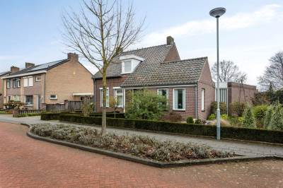 Woning Pastoor Knippenberghstraat 25 Helden