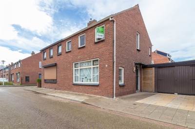 Woning Julianastraat 8 Sas van Gent