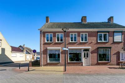 Woning Dorpsstraat 124 St. Willebrord