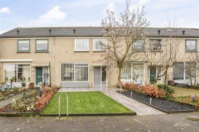 Woning Weegbreestraat 11 Nieuw-Vennep