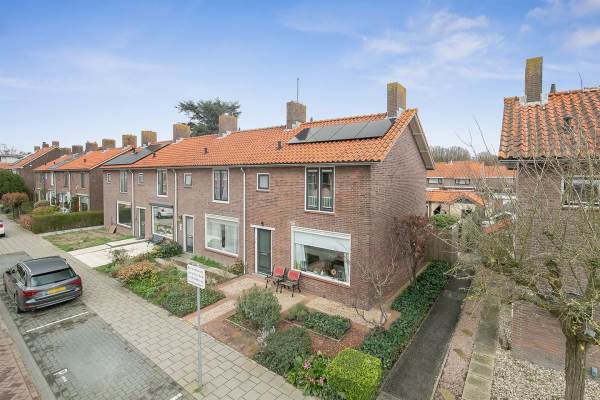 Woning M.H. Trompstraat 19 Oud-Beijerland