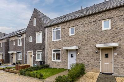 Woning Pastoor van Tielstraat 30 Leuth