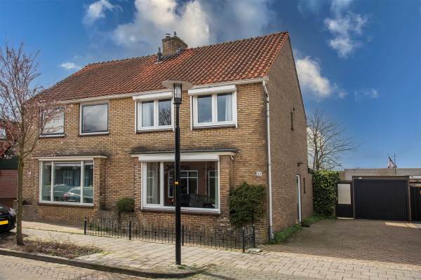 Woning Adamsweg 84 Hengelo (OV)