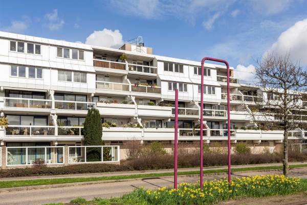 Woning Hermanus M H Coenradistraat 85 Schiedam