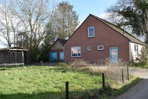 Woning van Damslaan 1 Finsterwolde