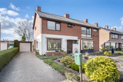 Woning St. Vitusholt 53 Winschoten