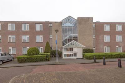 Woning Dr.A.Kuyperlaan 139 Weesp