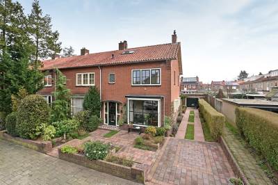 Woning Van der Duyn van Maasdamstraat 35 Hilversum