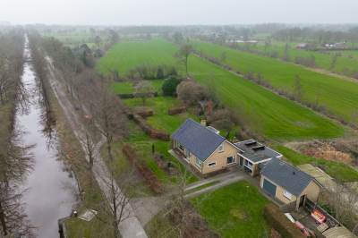 Woning Feartswâl 21 Harkema