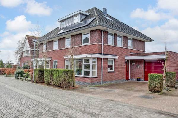 Woning De Ooijevaar 14 Venhuizen