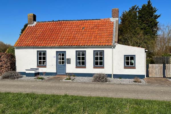 Woning Tragel West 63 Schoondijke