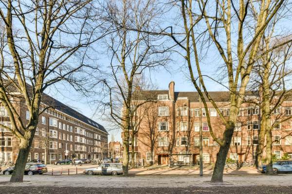 Woning Churchill-laan 260III Amsterdam