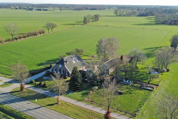 Woning Lochemseweg 150 en 150a Harfsen